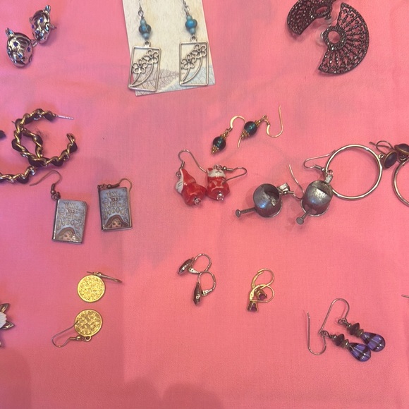 Lot of 35 pairs of earrings - Picture 5 of 6